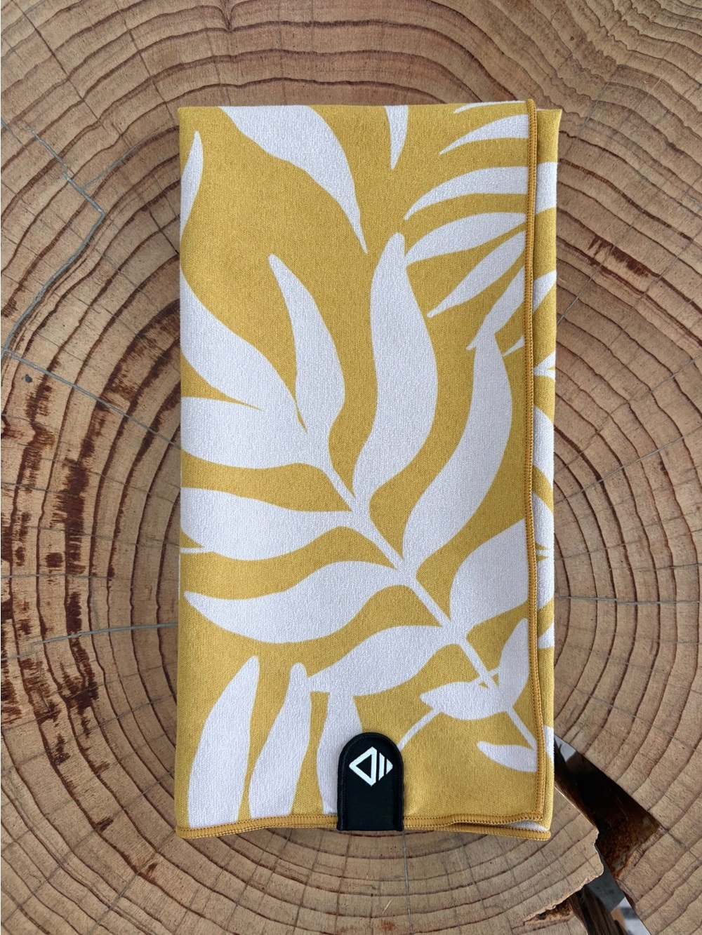 Men's Yellow Leaf-Print 22” Square Bandana Towel